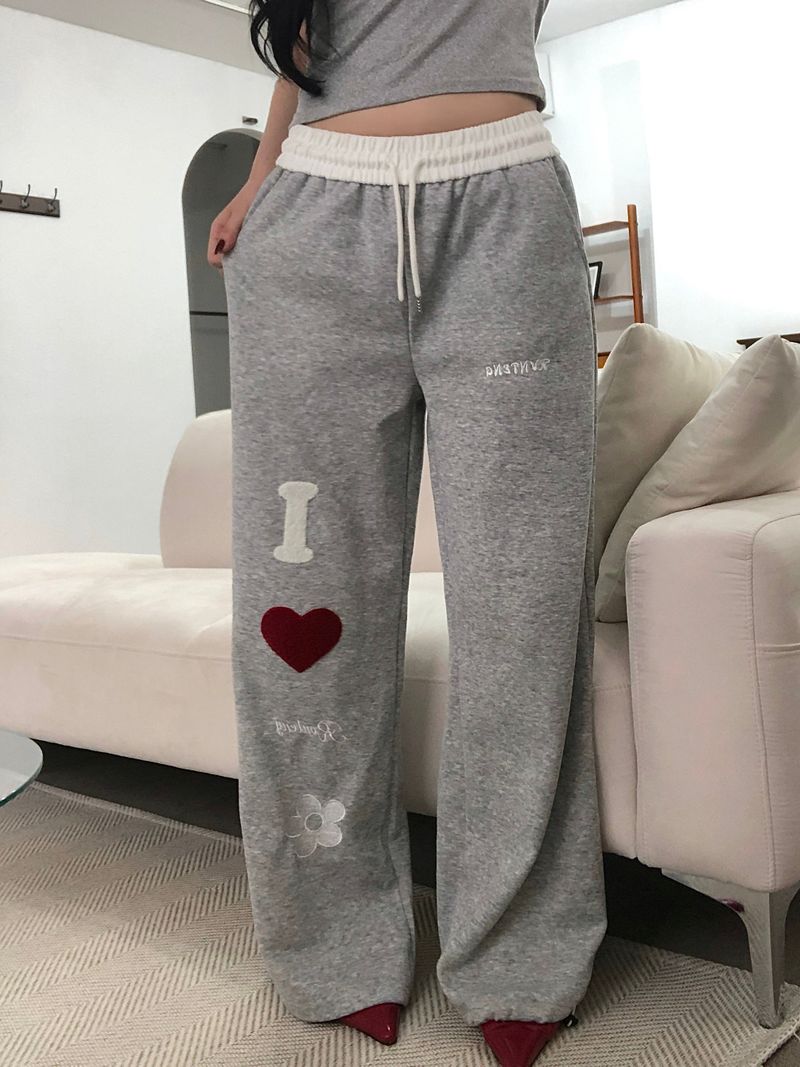 I ♥ Heart patch pants