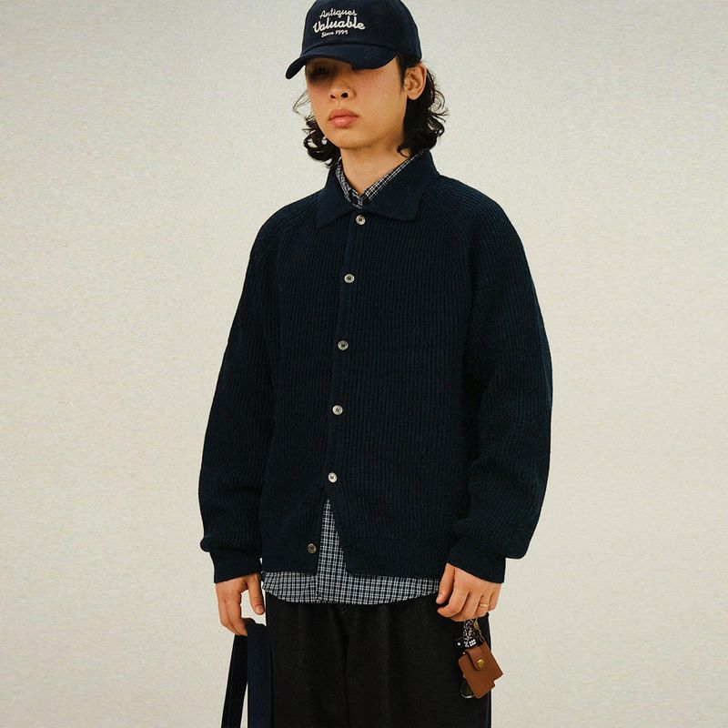 SEMIKAJI（セミカジ）の「DW Button Collar Cardigan（Tops）」