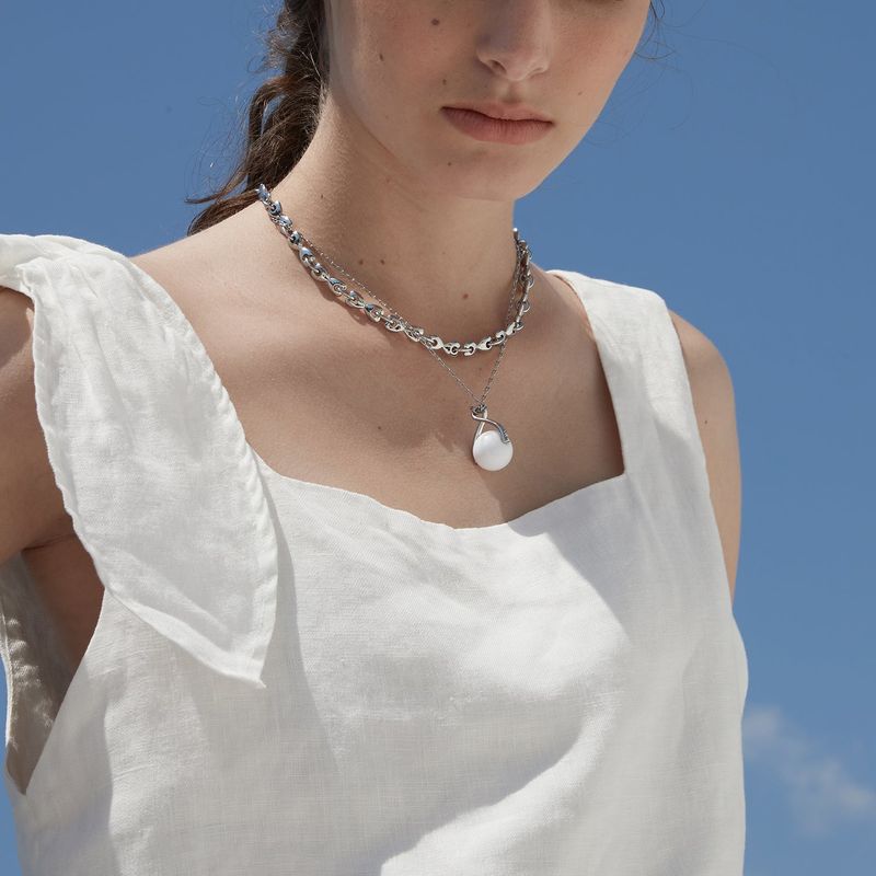 Balloon Pendant Necklace_White