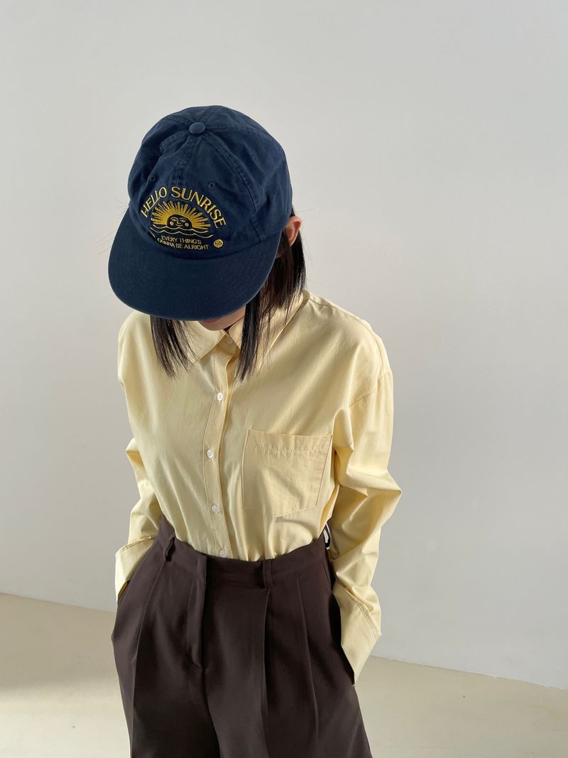 DaDa pastel colored shirt