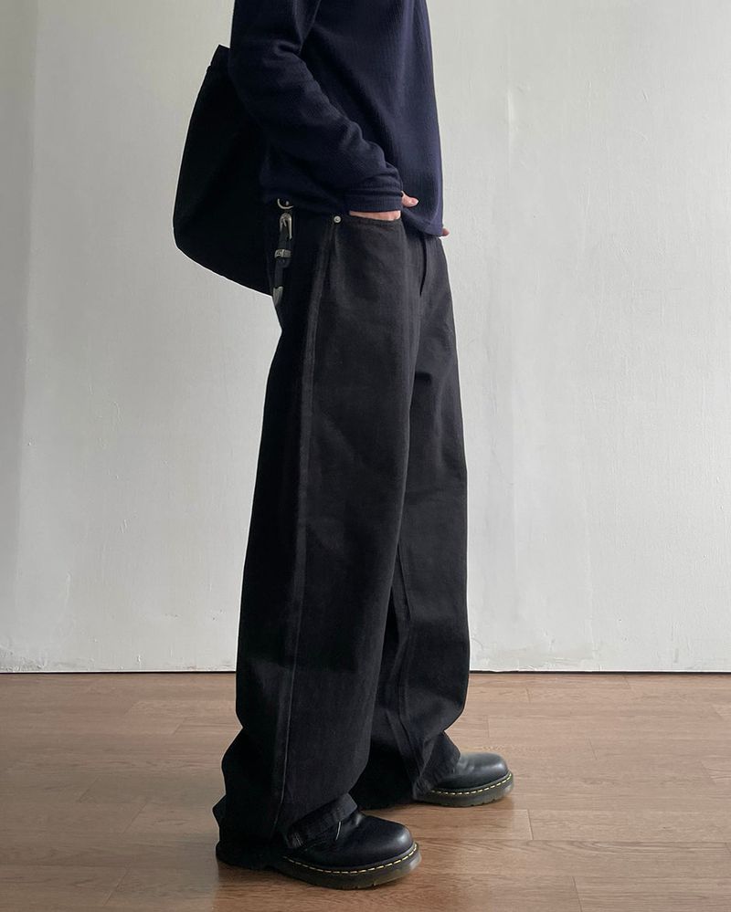 Roam Non-Fade Denim Pants
