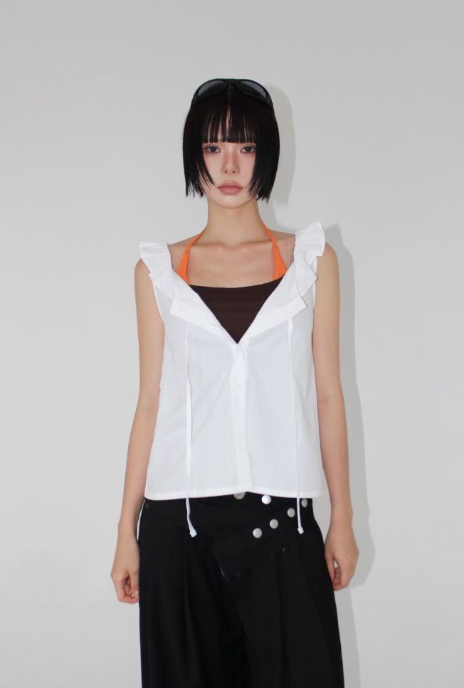 AAKE（アケ）の「FRILL COLLAR BLOUSE（Tops）」