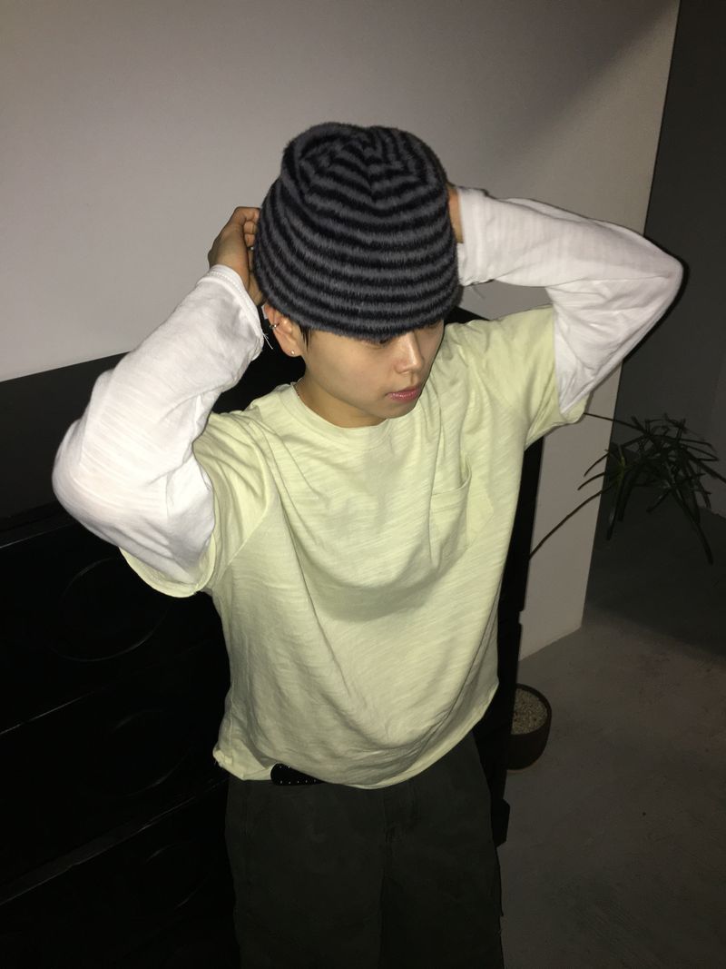 Pocket Layered Long Sleeve Tee (6c)