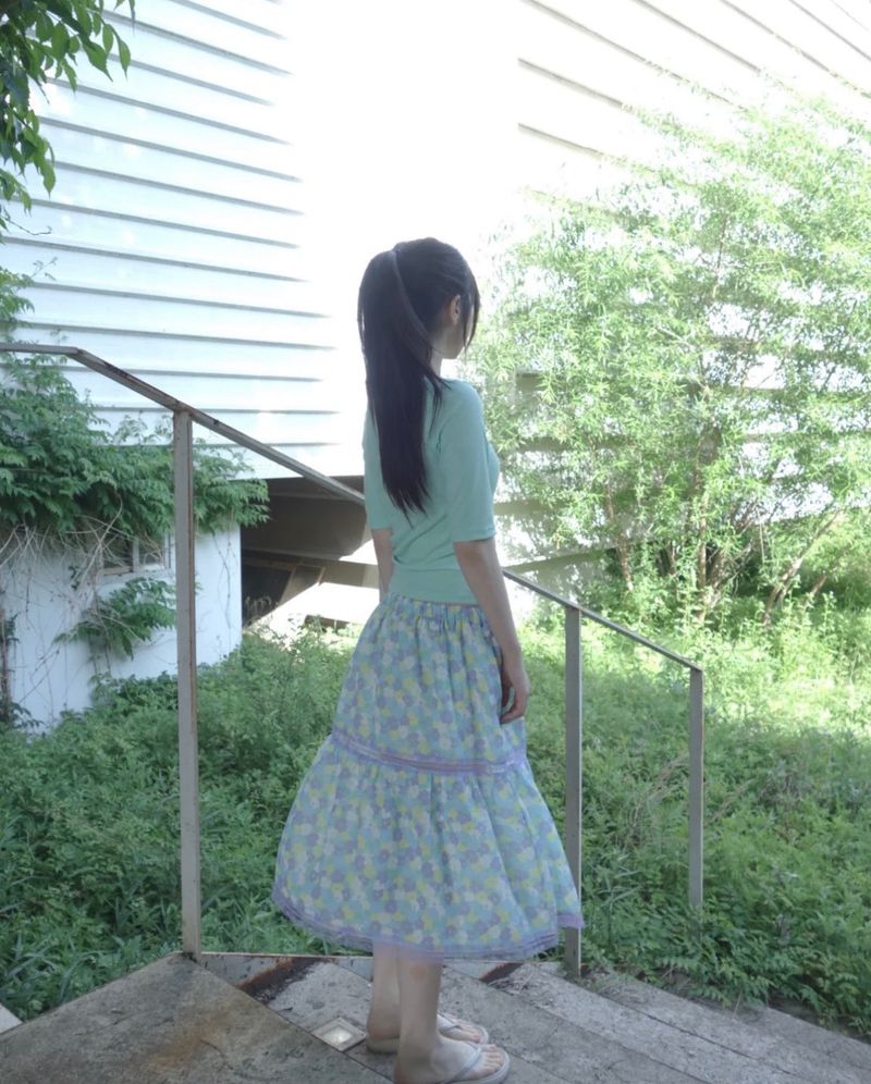 lilac skirt