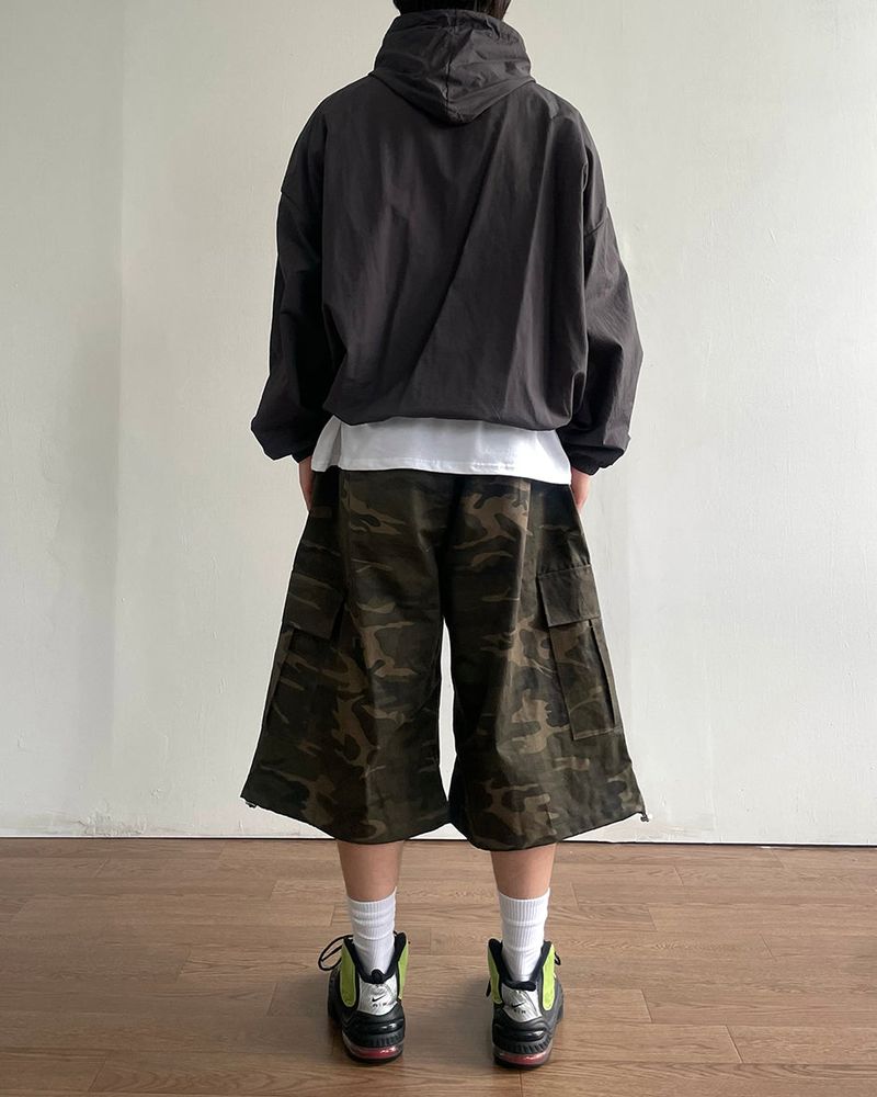 Terran Camo Cargo Bermuda Pants