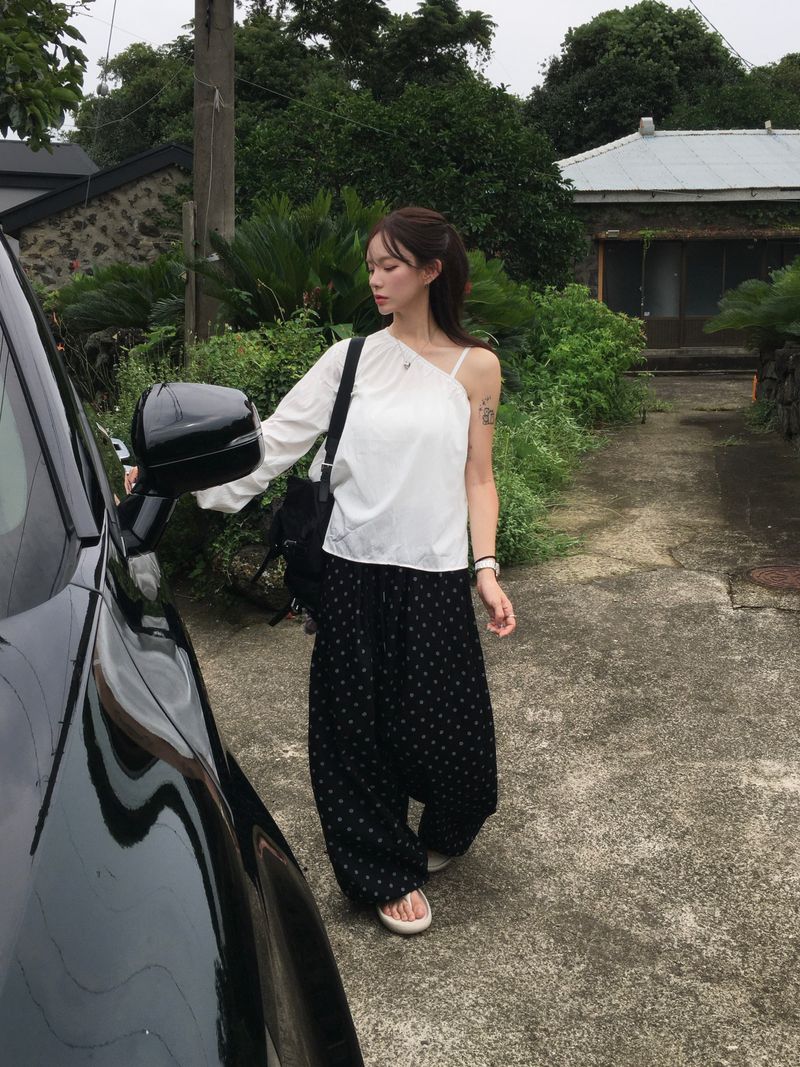 Polka Dot Wide Balloon Pants (2c)