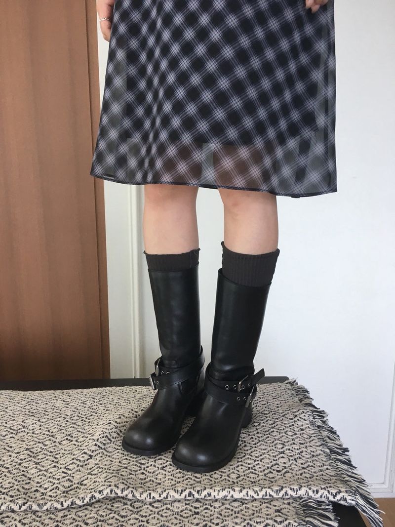 Two Buckle Middle Boots