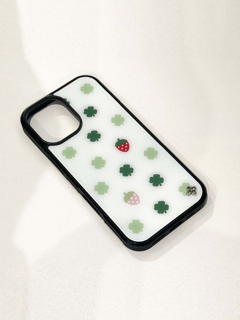 [Glass] Strawberry Clover Case (Mag safe)