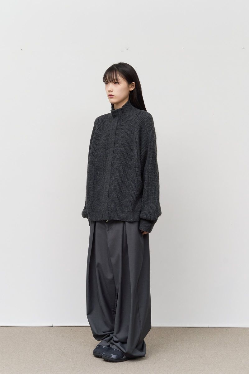 Standard Knitted Zip Up