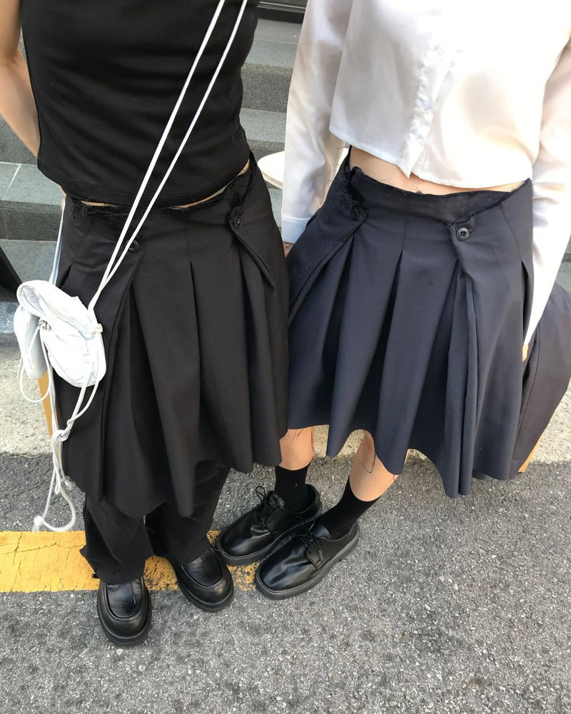 WOOHWA(ウファ)の「 UNTAMED PLEATS SKIRT(Skirts)」