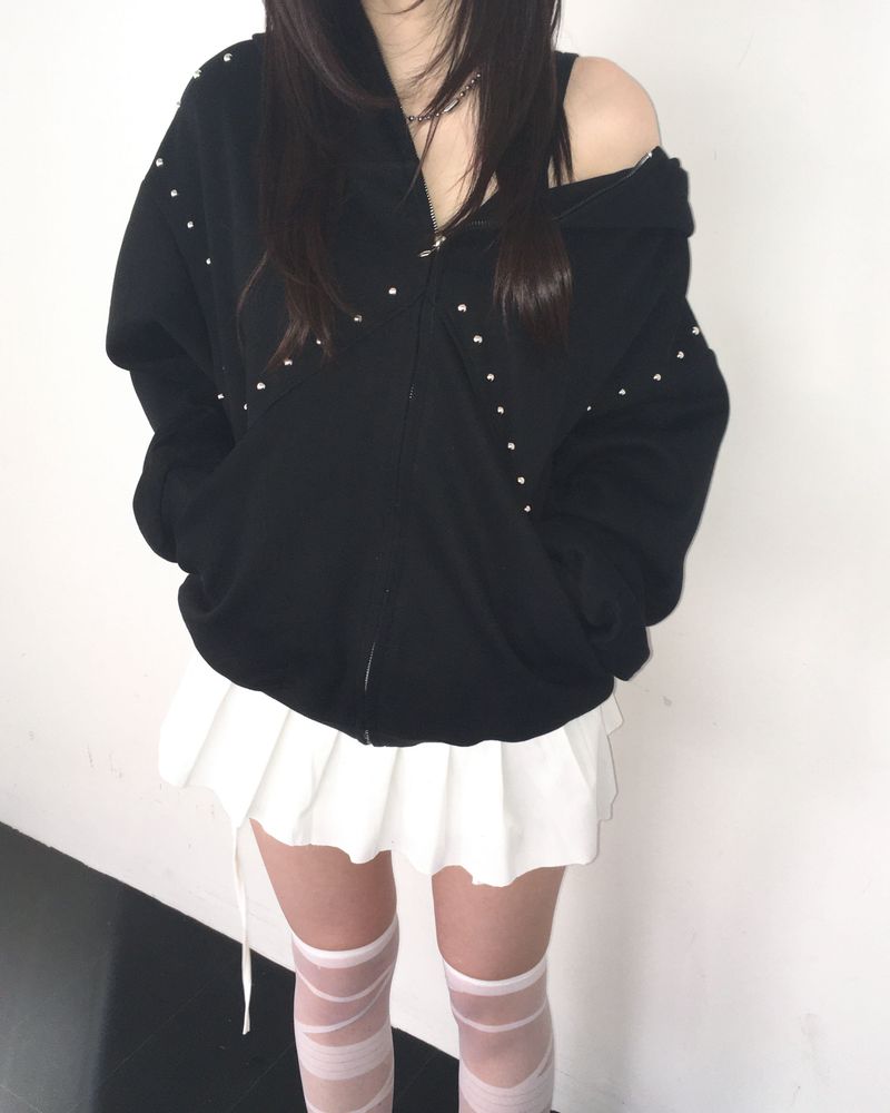 diagonal stud hood jumper