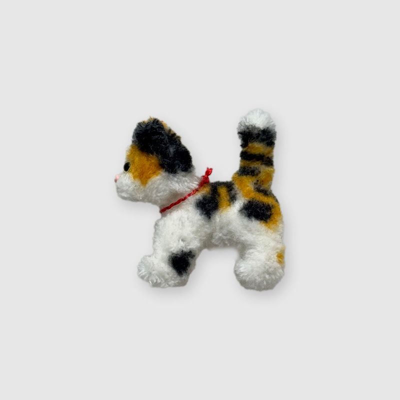 [made]t. calico cat keyring m size