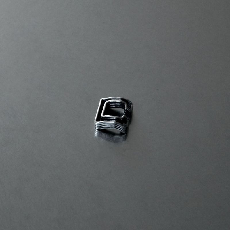 RIB PIPE EAR CUFF
