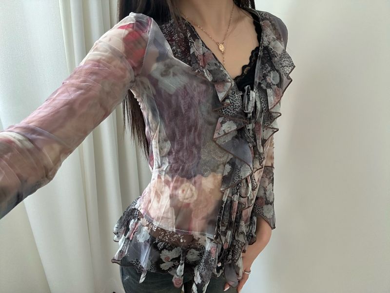 furbaby（ファーベイビー）の「floral ruffle cardigan（Tops）」