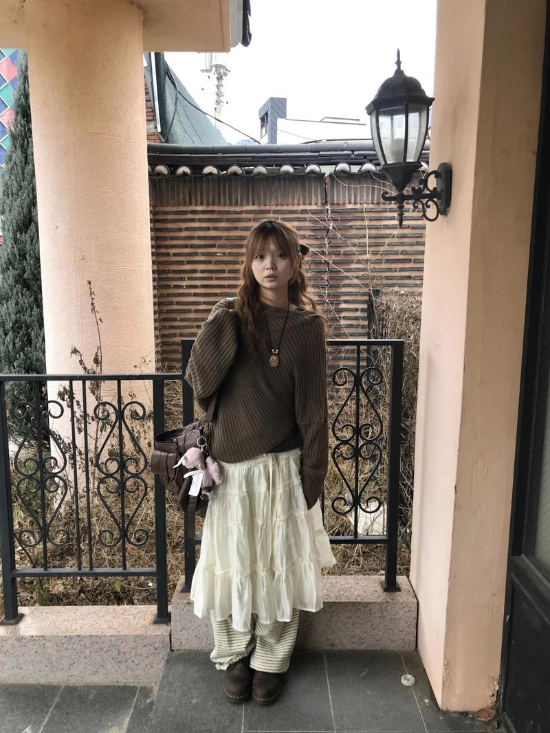 poen eyelet skirt