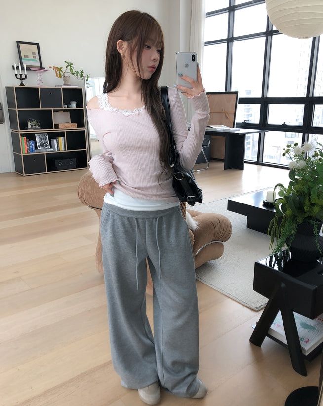 Heroni Ruffle Ribbed Long Sleeve