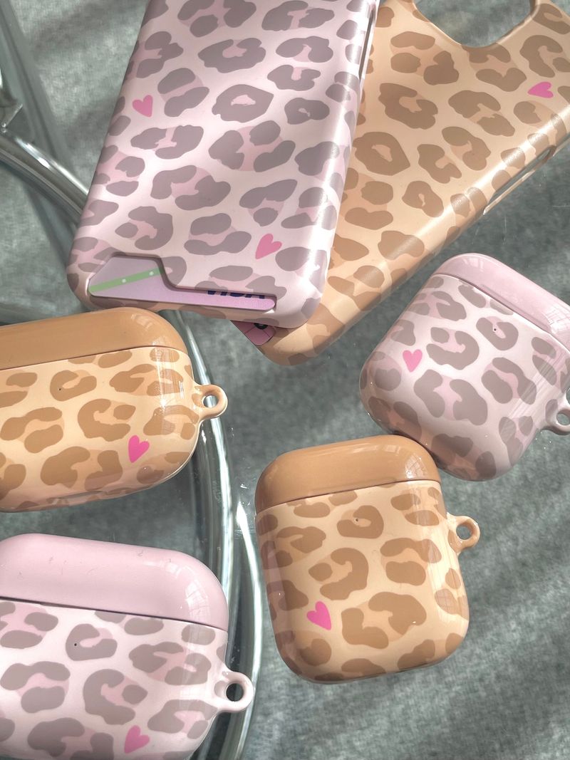 Leopard MagSafe Phone Case