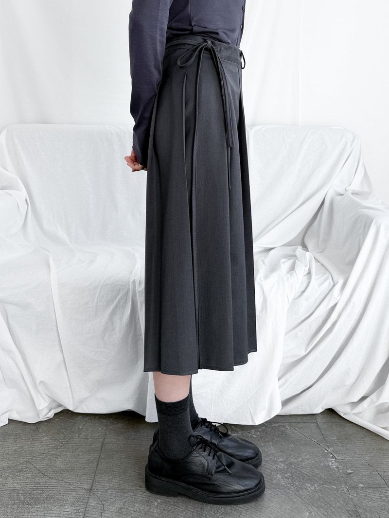 STRAP MIDI WRAP SKIRT