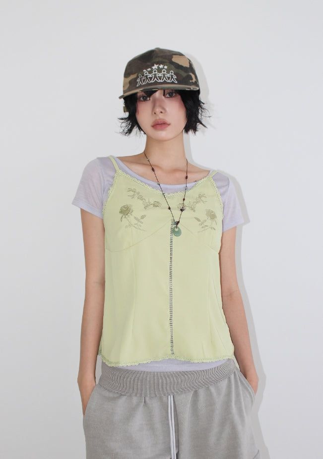 AAKE(アケ)の「ROSE STITCH SLEEVELESS(Tops)」