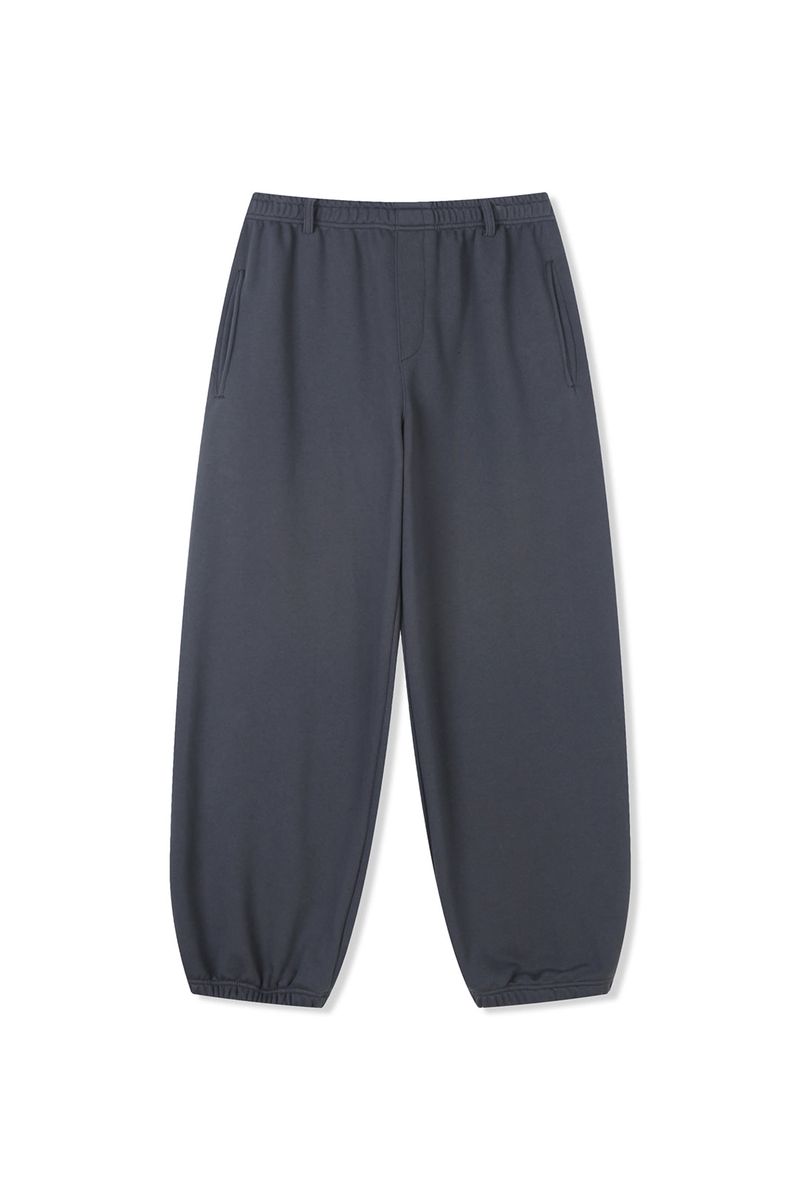 Lumi belted over jogger pants