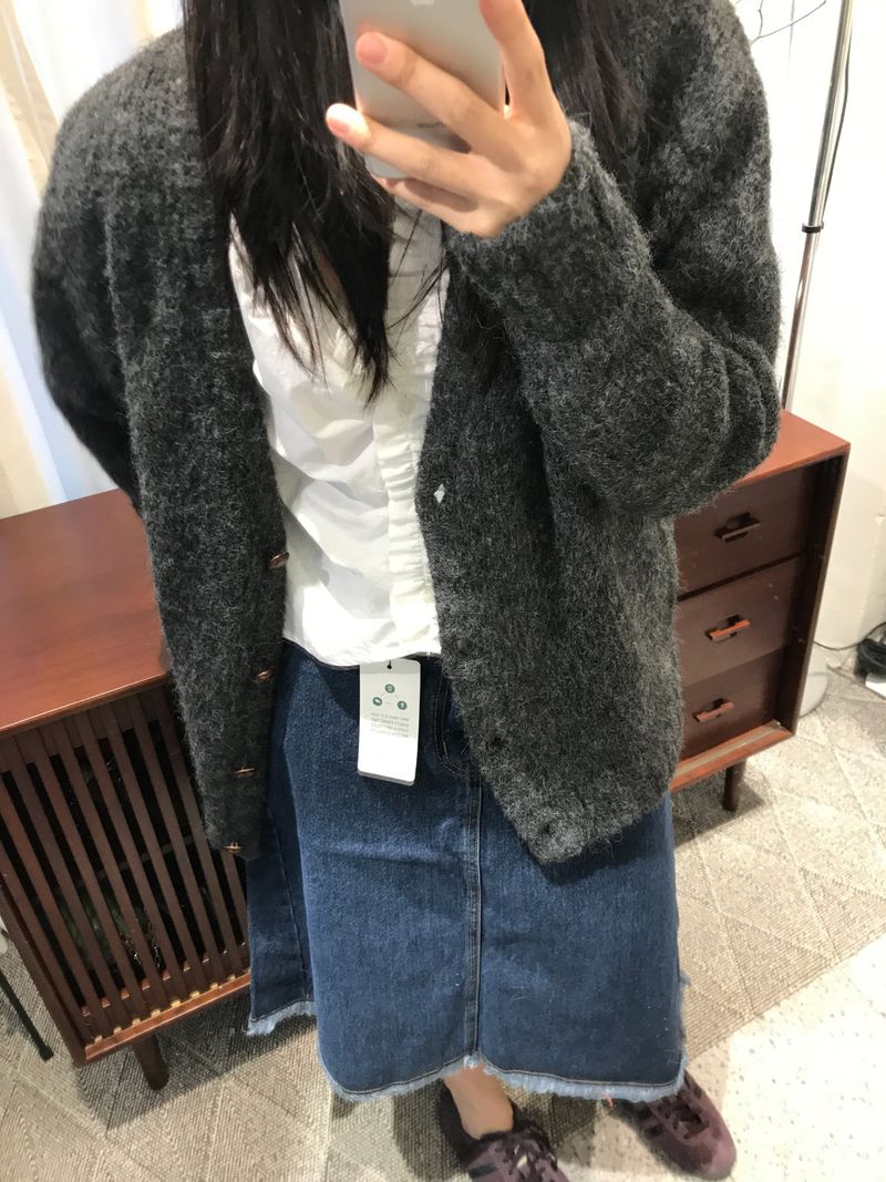 Grandma wool cardigan
