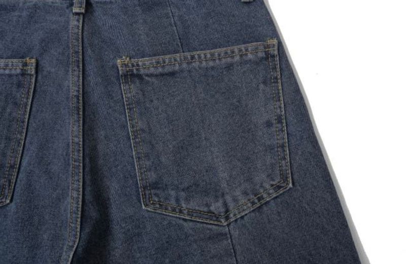 テイルバックピンタックデニムパンツ