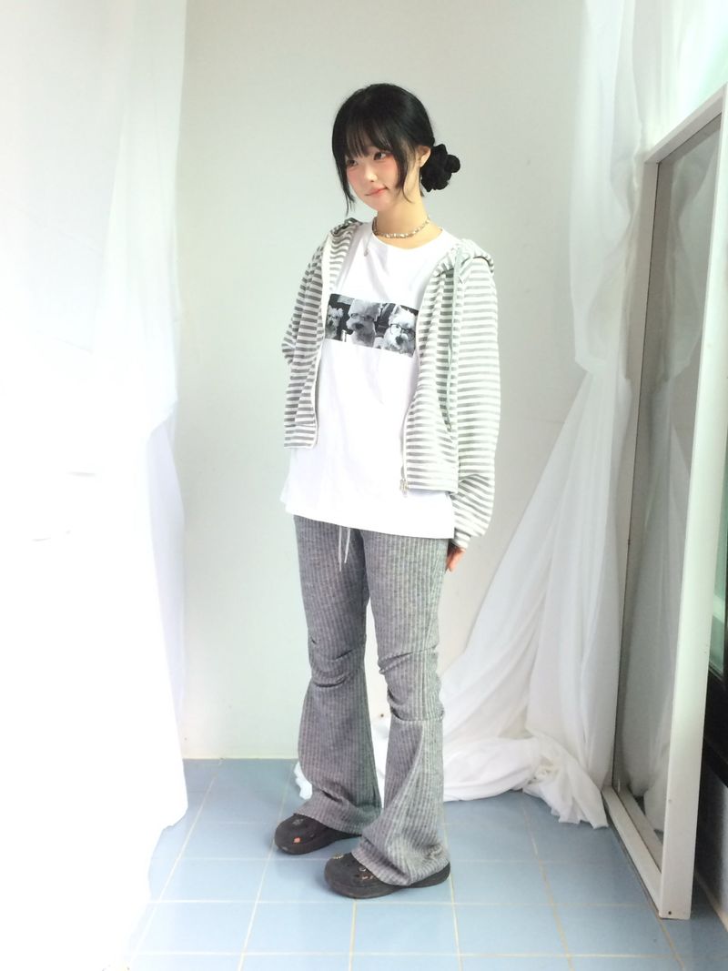 Puppy button t