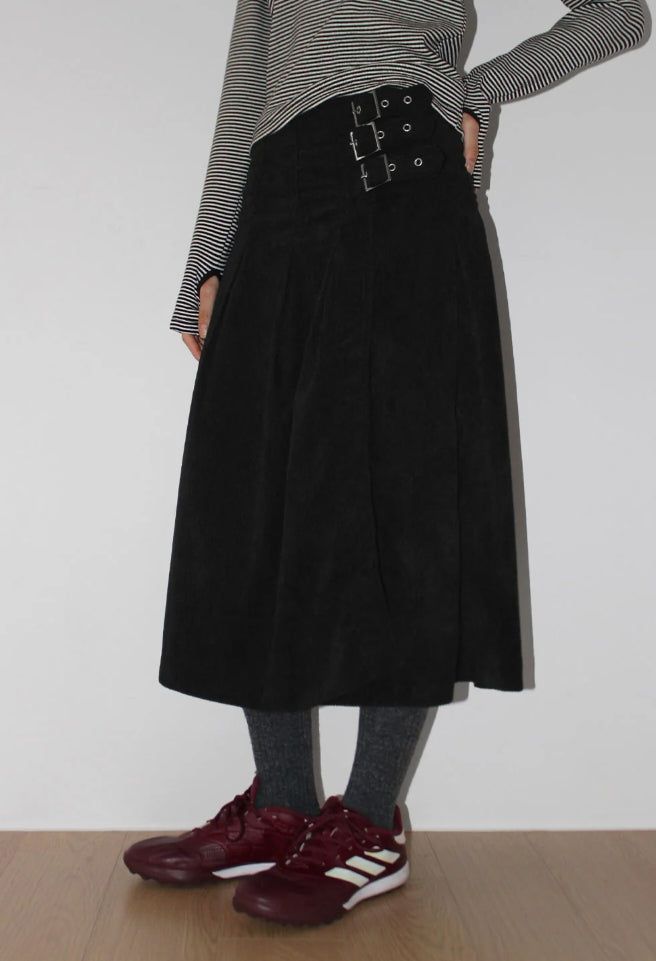 CORDUROY BUCKLE WRAP SKIRT