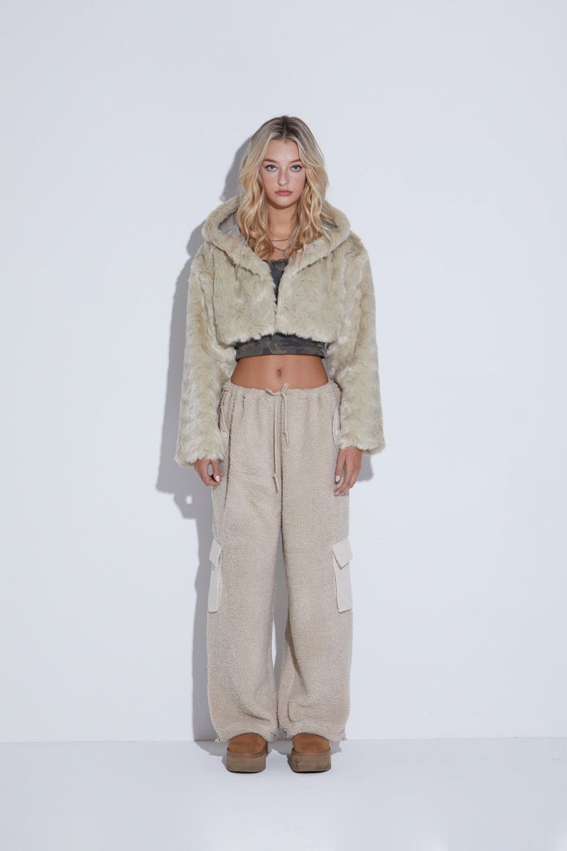 SNOW BOLERO
