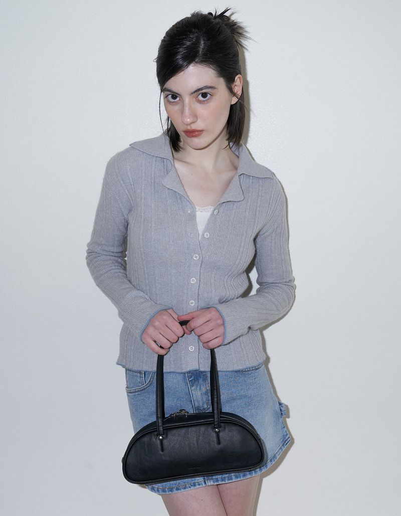 SOMEWHERE BUTTER（サムウェアーバター）の「demi baguette bag - matt black（Bags）」