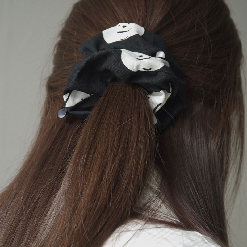 TUTEOGI ‘Rhythm’ scrunchie #001 (M size)