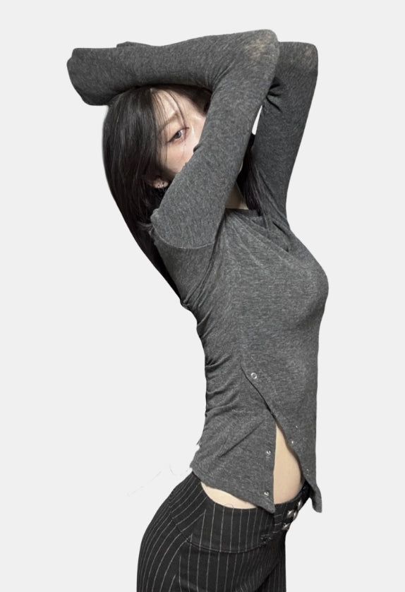 スナップスリム長袖Tシャツ