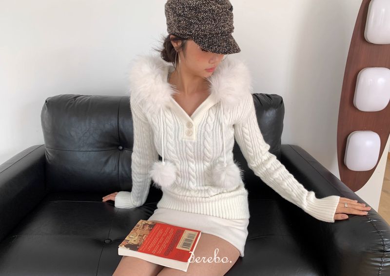 Snow Buddy Hood Twisted Knitwear