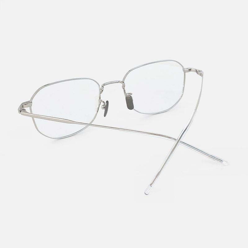 Geek-Chic CLIC,CLAC Bentley 01