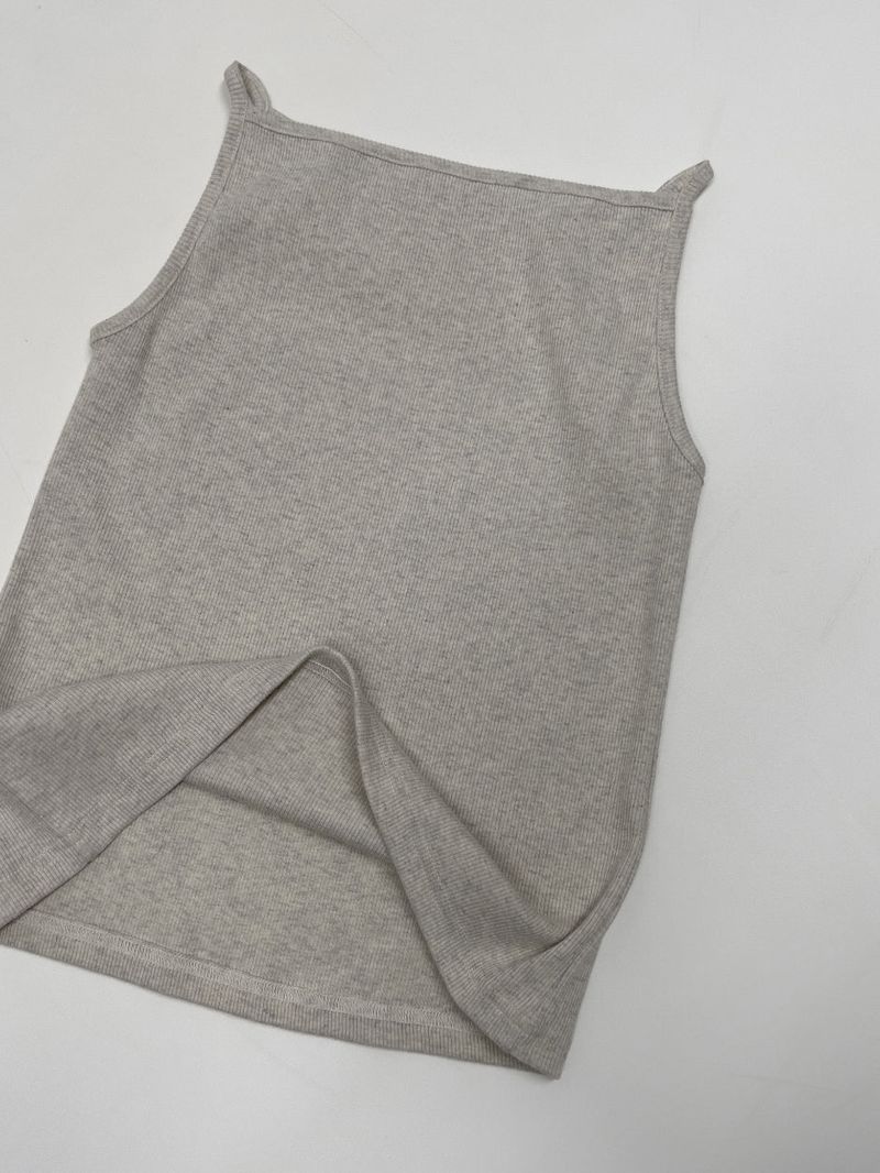Minimal Square Ribbed Sleeveless