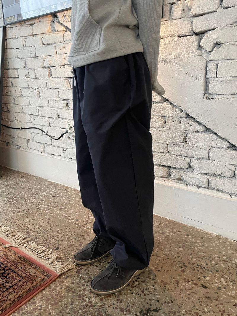 Wearable patch round pants