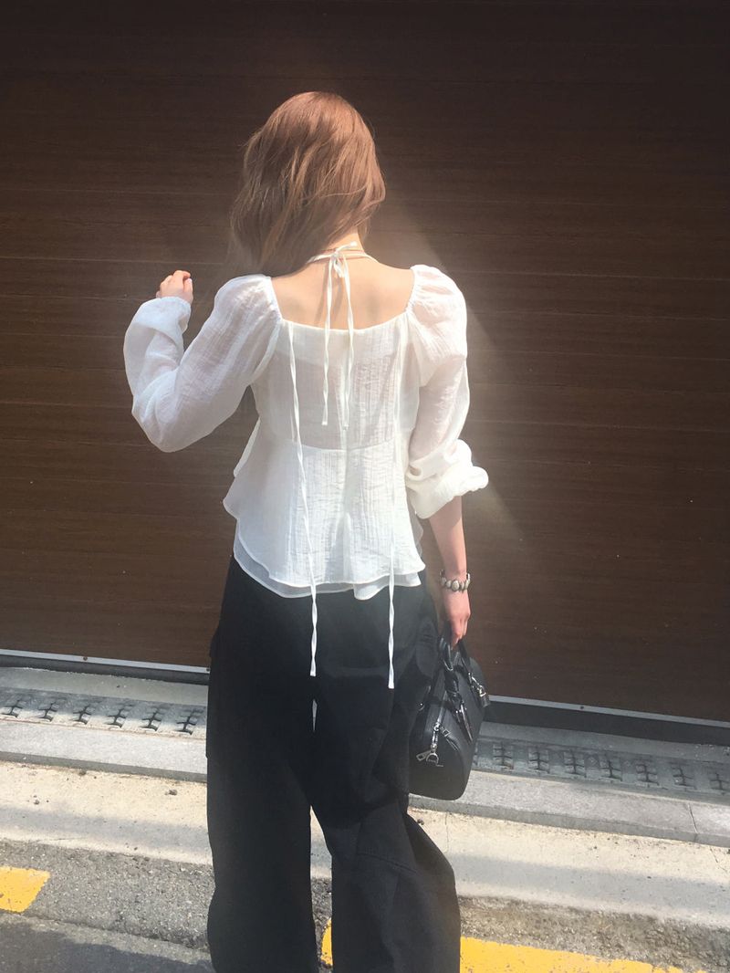 Chowon blouse