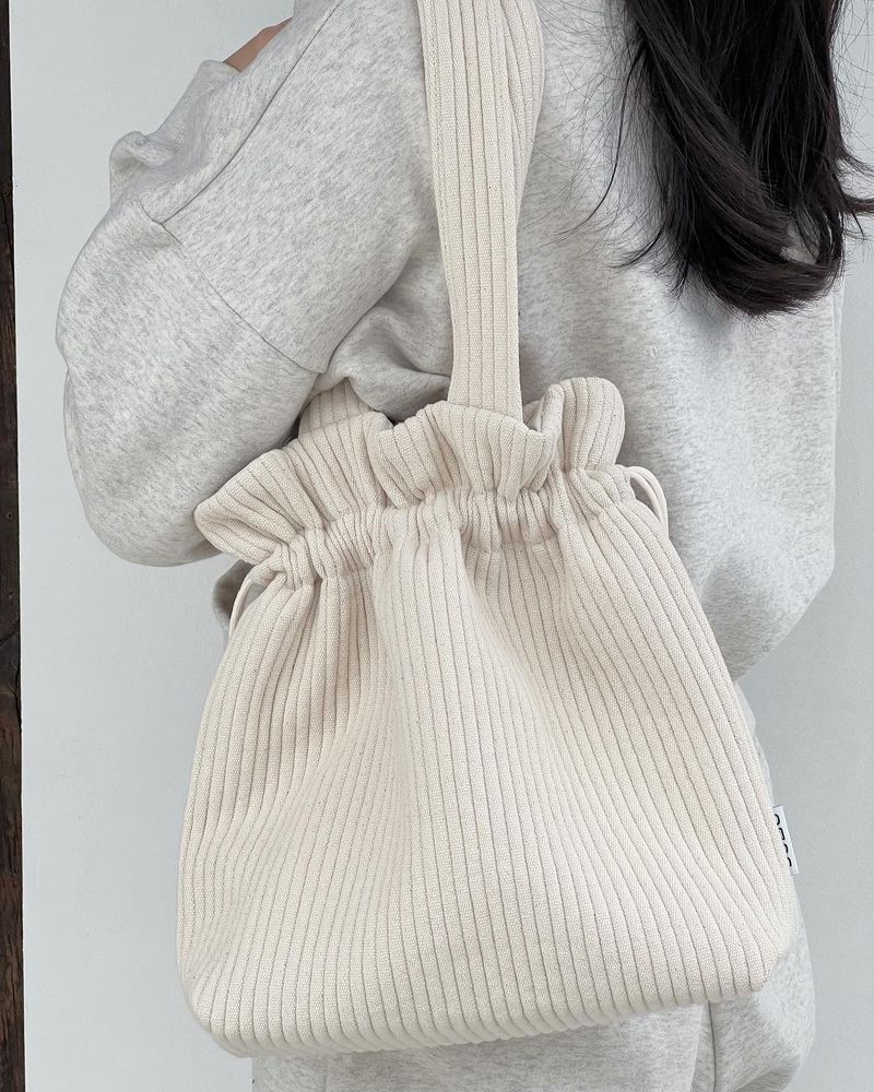 Ribbed fabric String bag