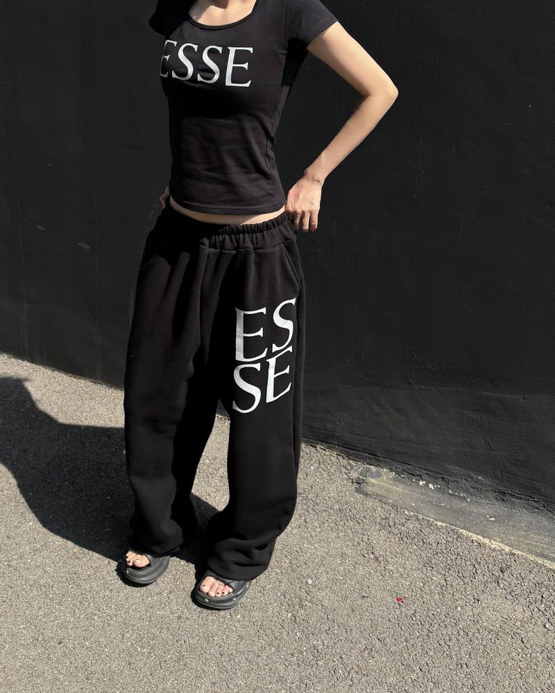 Esse crop tee