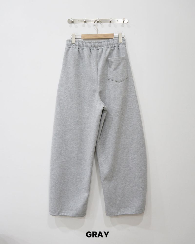 Tension Curved Sweatpants