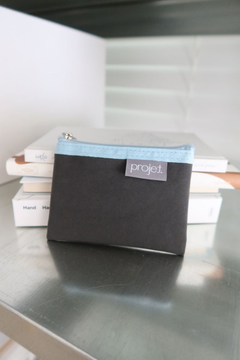 flat card pouch (charcoal)