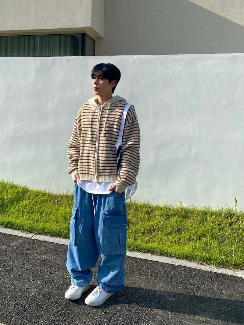 Stripe knit hooded zip up 3C