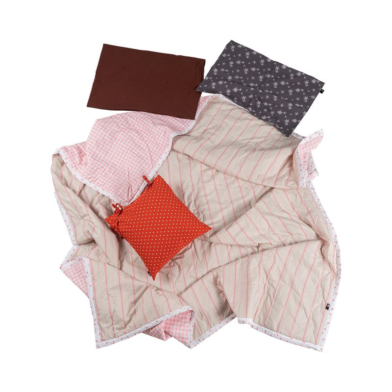 dormor（ドルモル）の「ボーダーラインパターンリバーシブルサマーコンフォーター - Pink stripe - SS size（インテリア）」