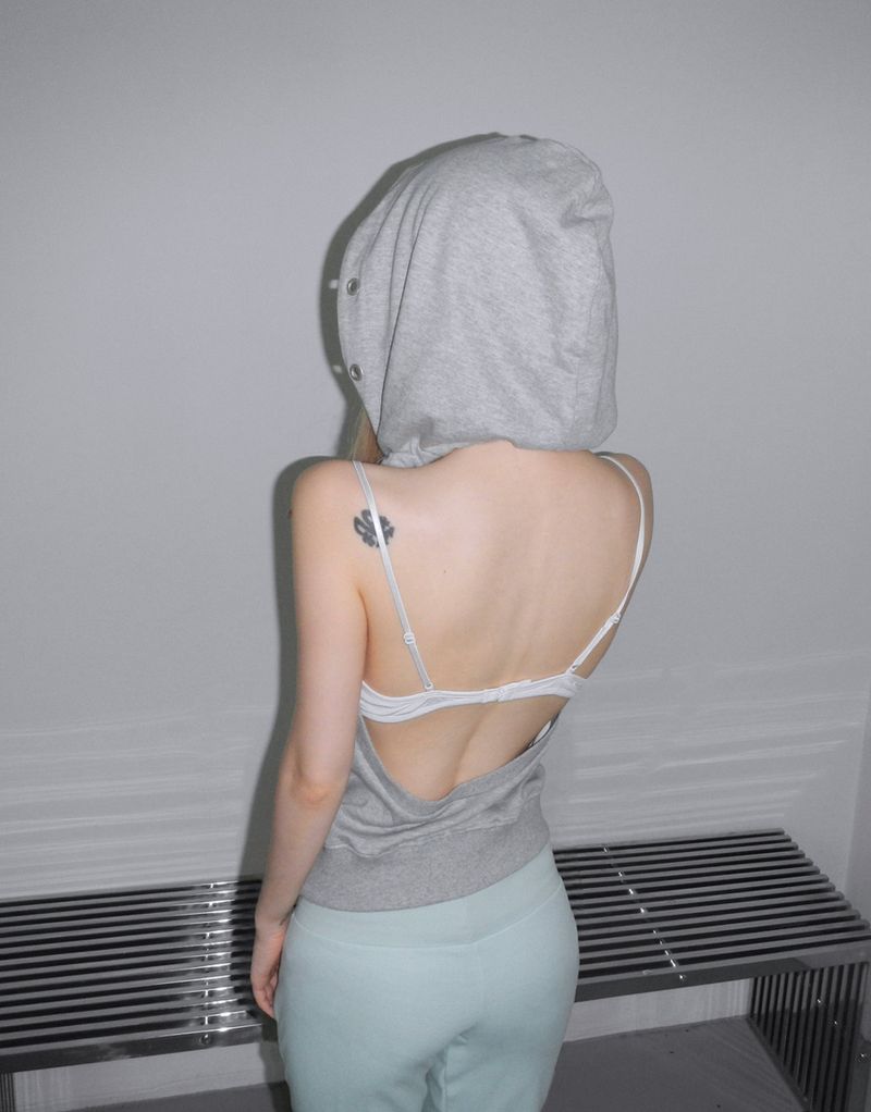 puching backless hoodie(3 color)