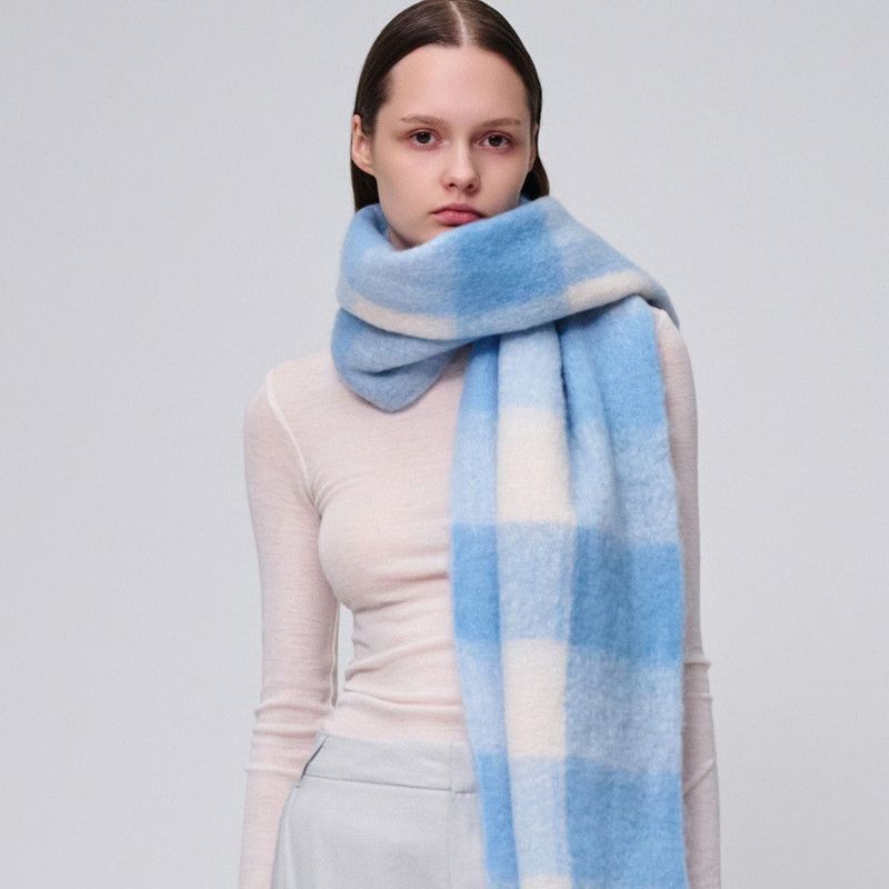 FATTY muffler_skyblue