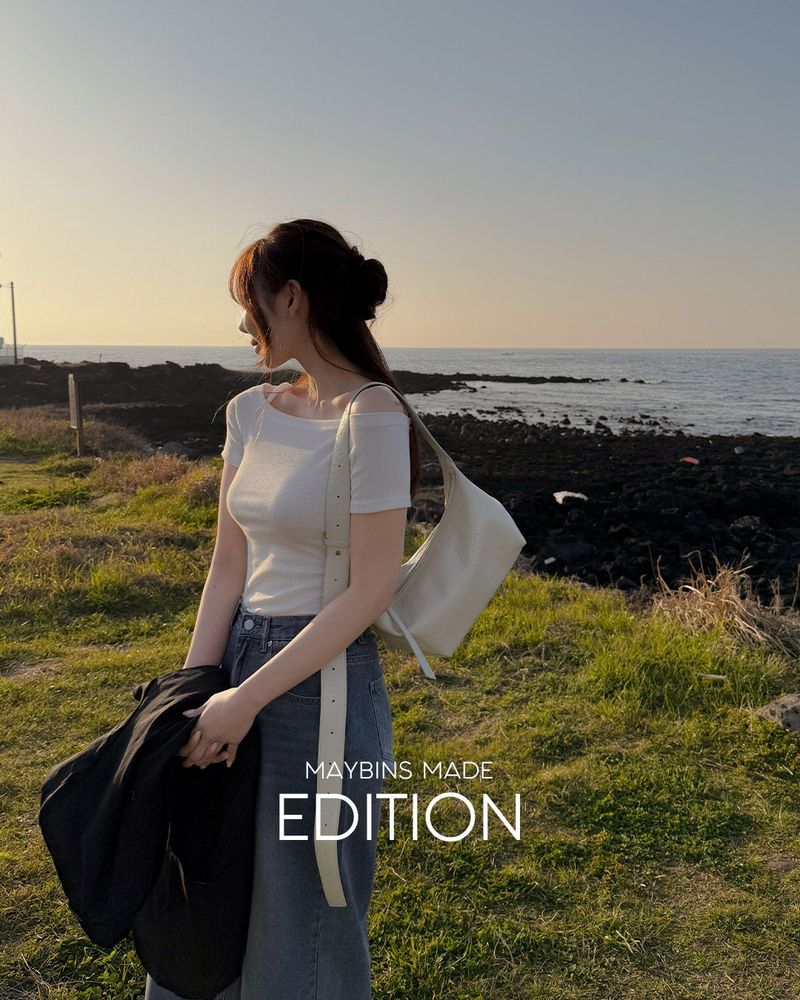 MAYBINS（メイビンス）の「[MADE] Yan off-shoulder short-sleeved T-shirt（Tops）」