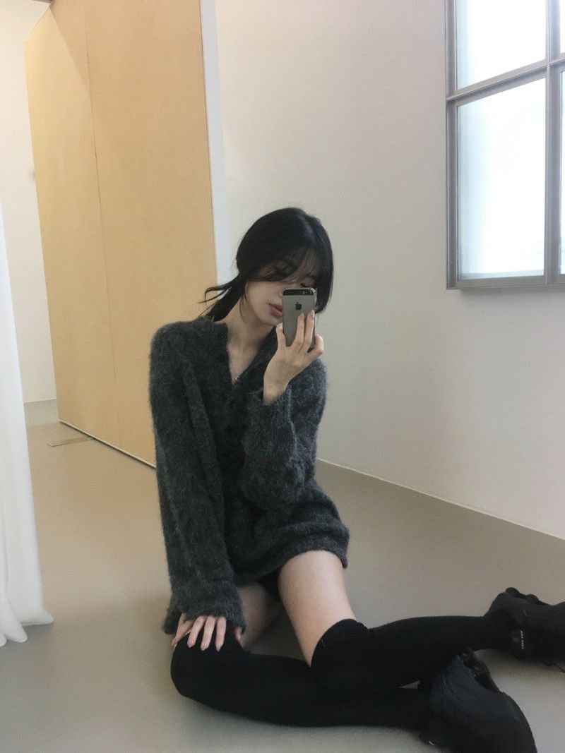 Fluffy henry neck knit