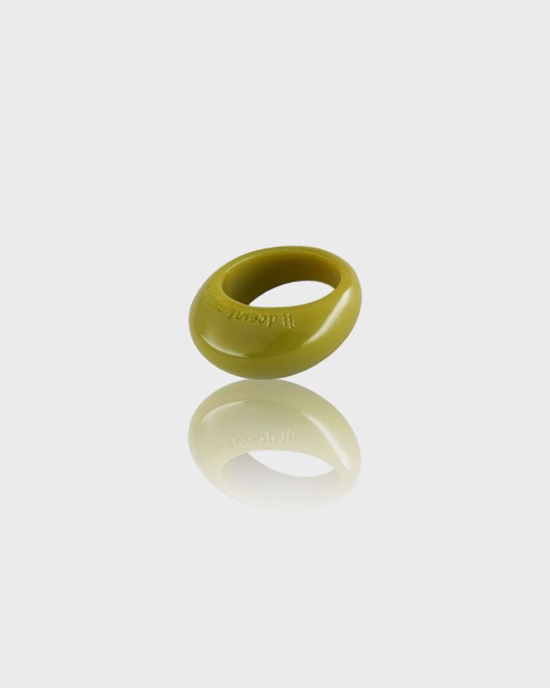 it doesn't matter.（イットダズントマッター）の「[Formica] Bonbon ring (Olive)（Accessories）」