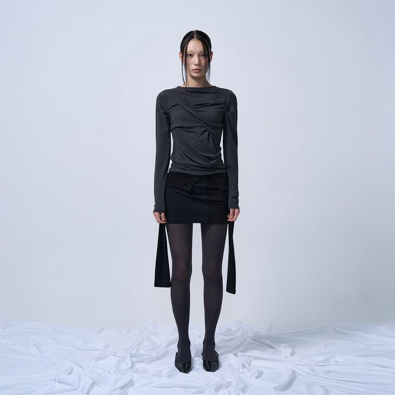 TWIST DRAPE LONG SLEEVE TOP (MELANGE BLACK)