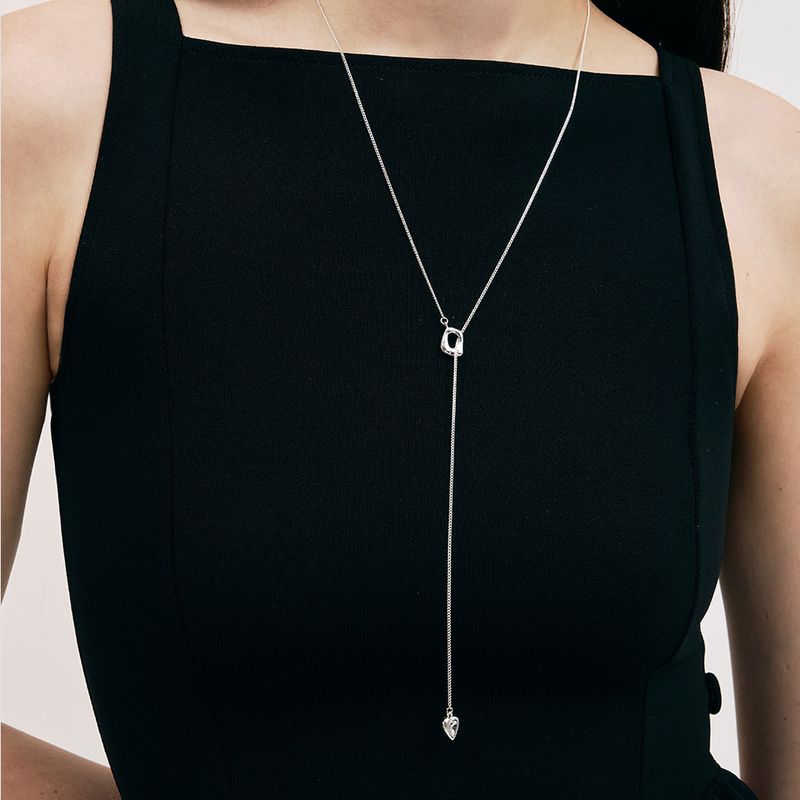 Hei（ヘイ）の「Y ドロップ ハート ネックレス（アクセサリー）」